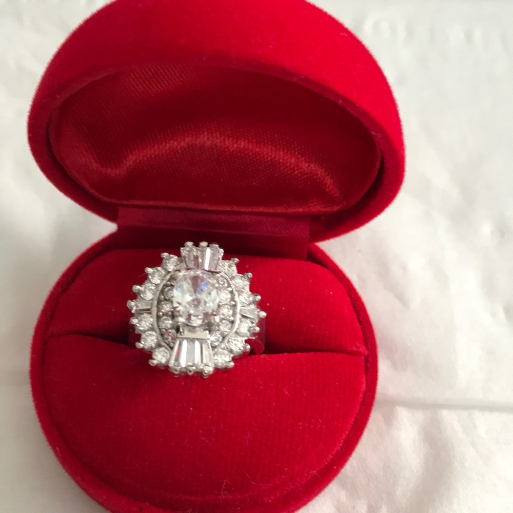 Steering silver925 cubic zirconia size 5.5